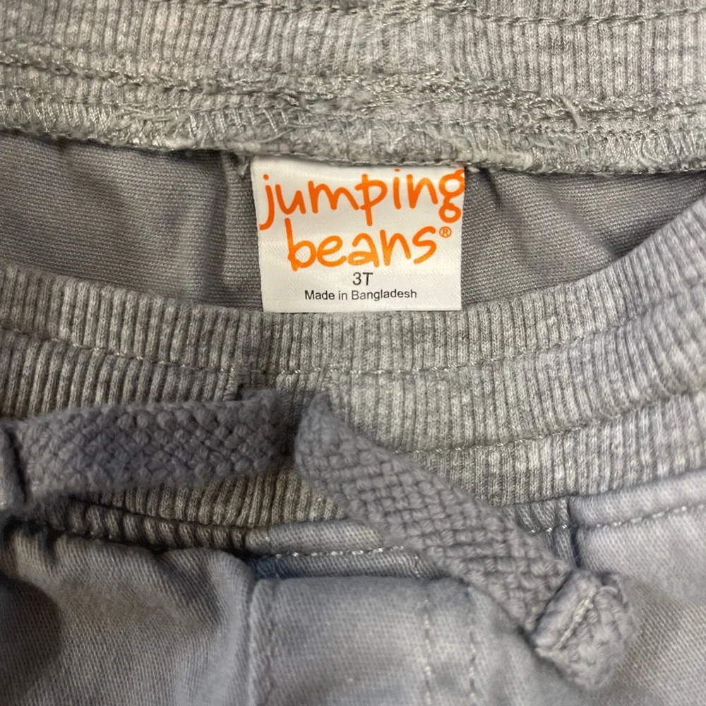 Boy’s Jumping Beans Gray Drawstring Chino Shorts With Comfort Waistband - 3T - Picture 3 of 3